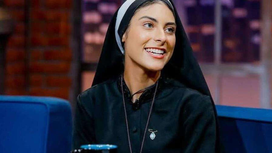 Hermana Eva: la joven que dejó el brillo de la moda para seguir un llamado espiritual que conmueve a&nbsp;Brasil